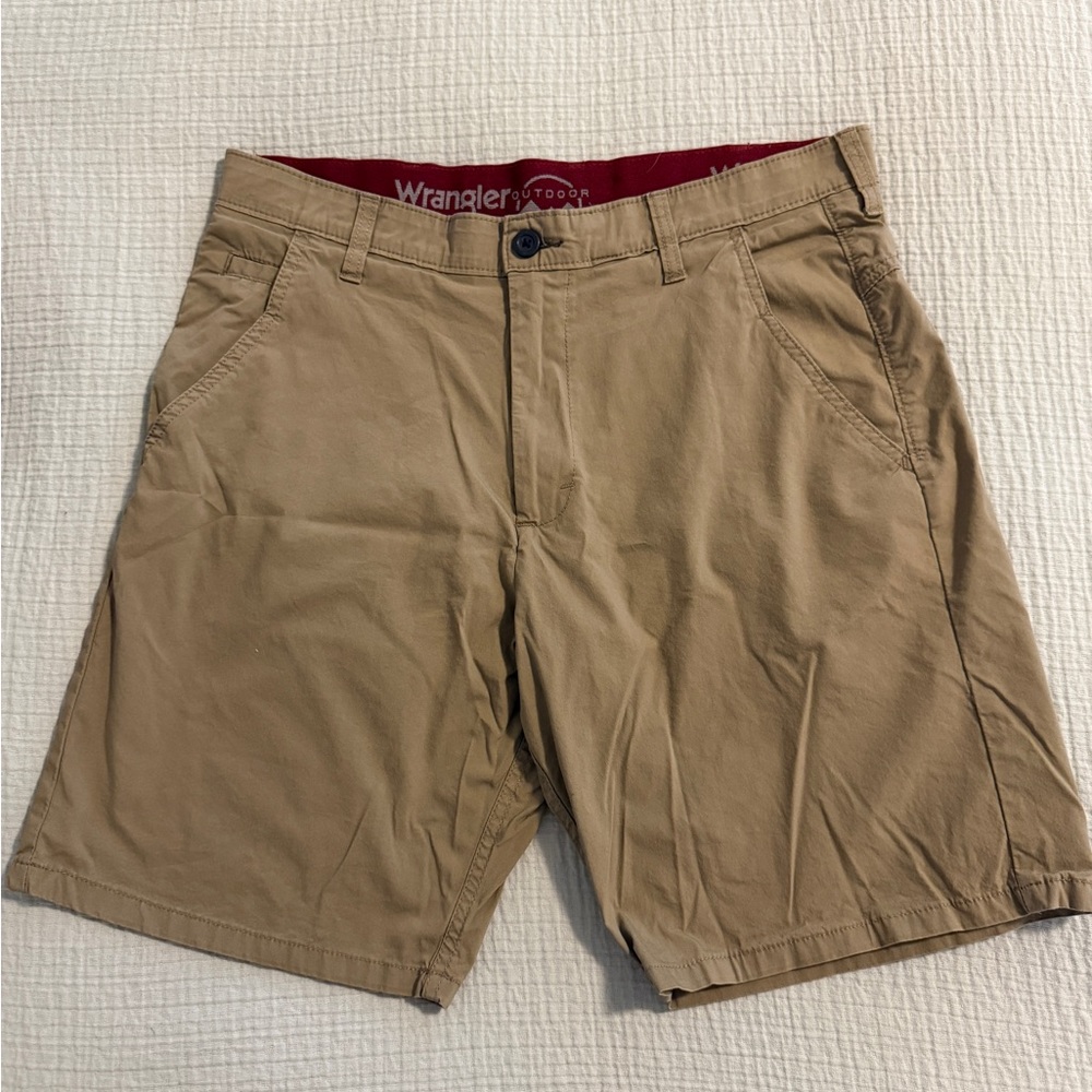 Wrangler Men's Outdoor Hiking Utility Brown Shorts